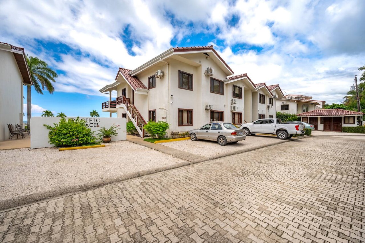 Pacific Beach Condo #7 - Beachfront Playa Potrero