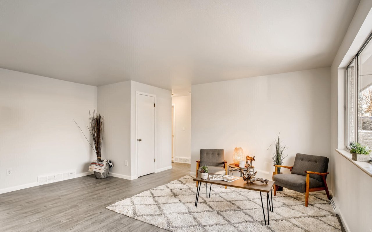 Just Listed: Turnkey Duplex in Great Location