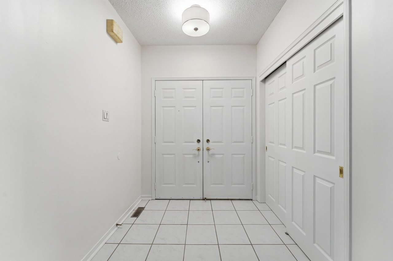 5211 Micmac Cres