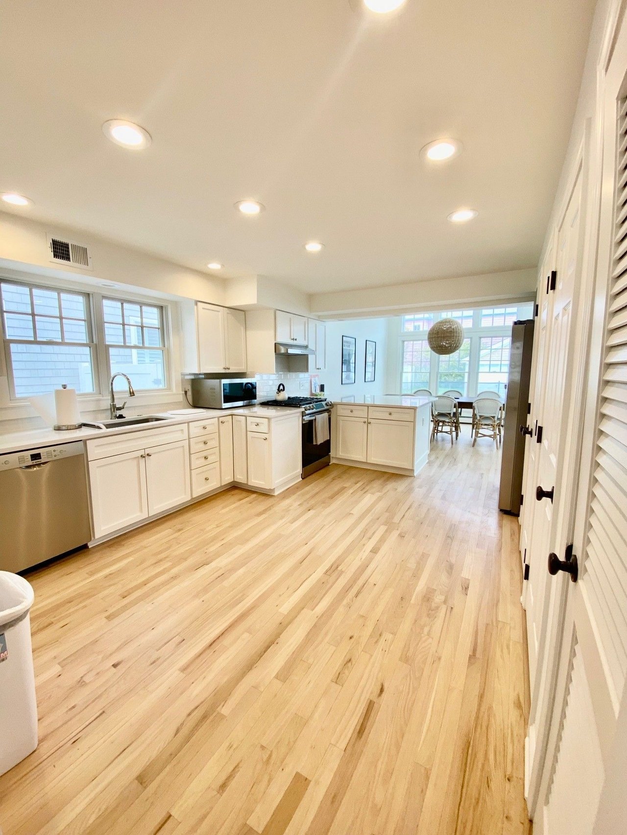 #26 Spacious Shore Colonial