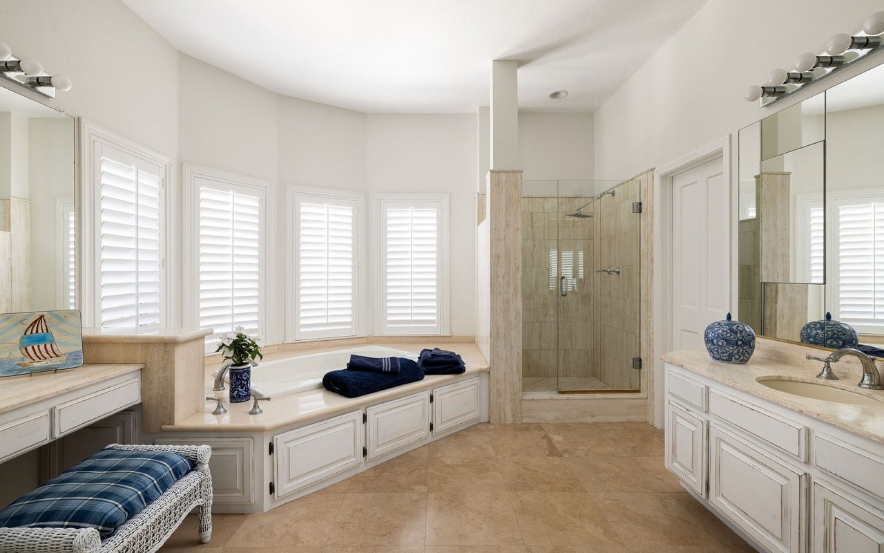 27 Los Monteros Drive