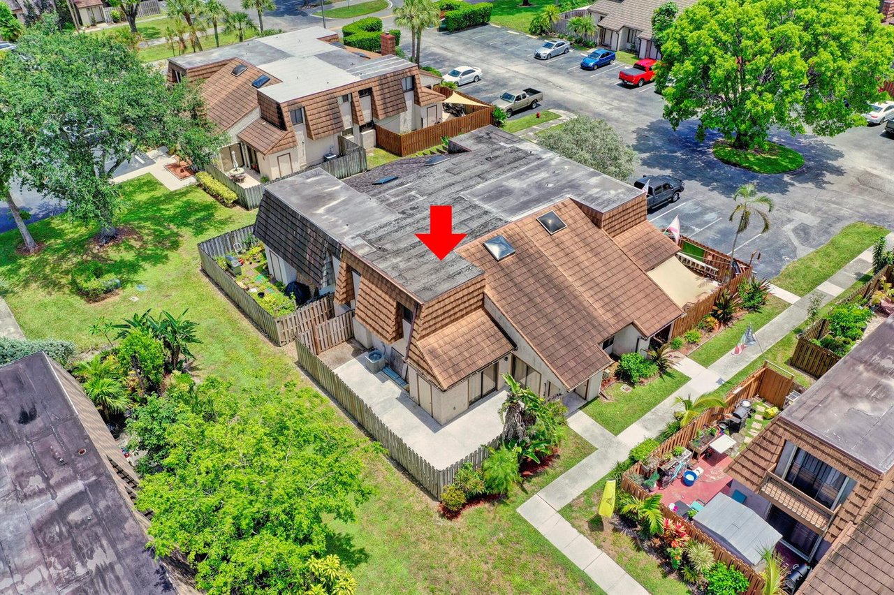 4127 Palm Bay Circle 