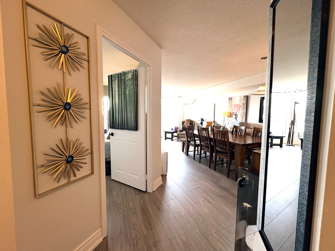 1001 Cedarglen Gate #522