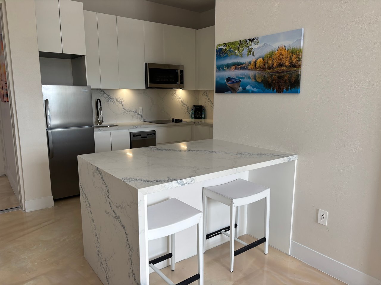STUDIO ONE WEST | 1 BEDROOM