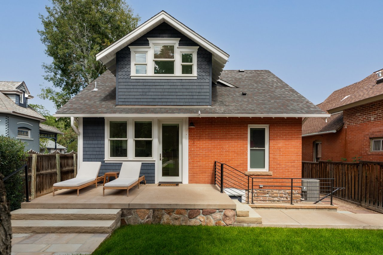 422 Arapahoe Avenue