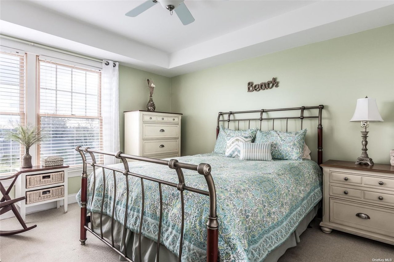 29 Gardners Ln #3B