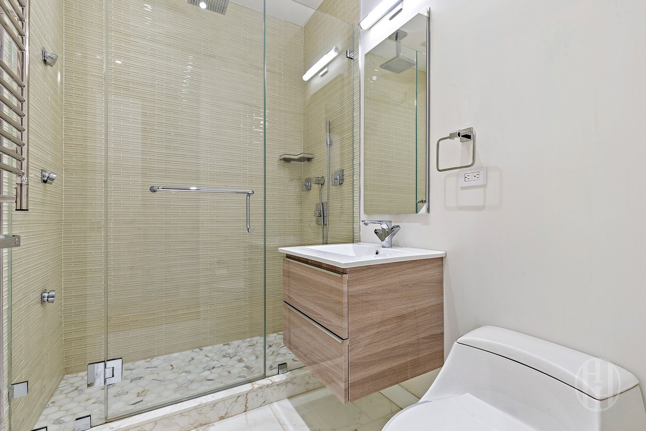 310 East 53rd Street #24C