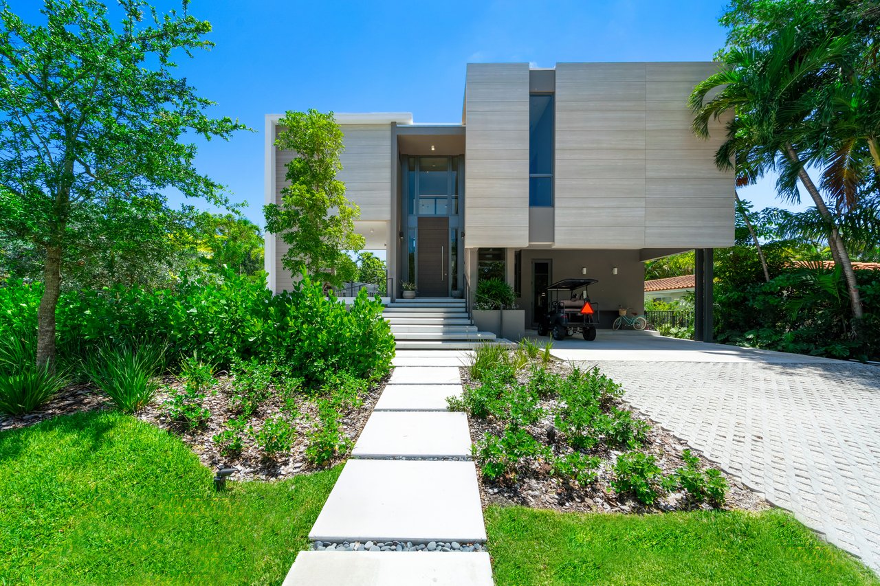 571 Glenridge Road