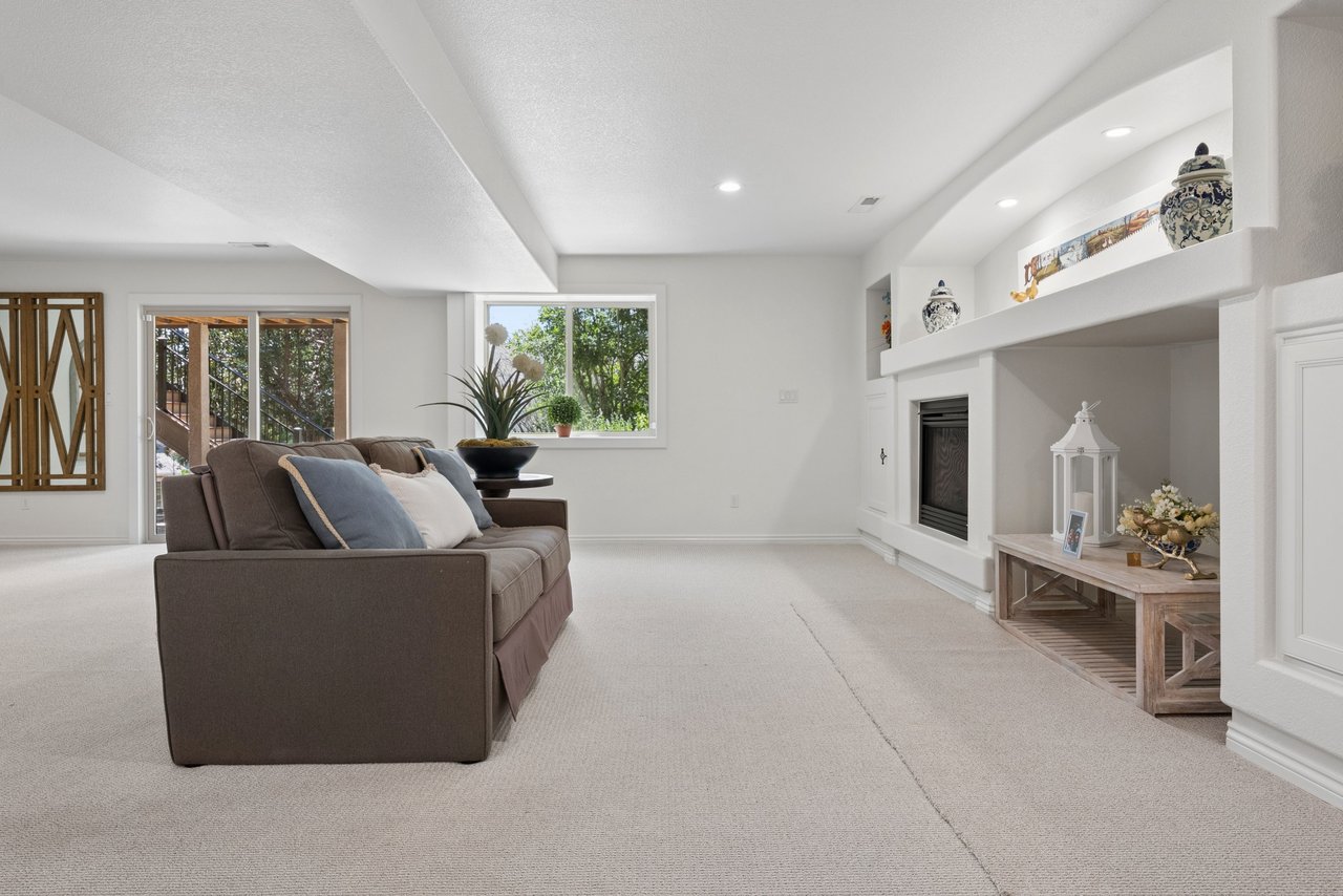12622 Timberglen Terrace