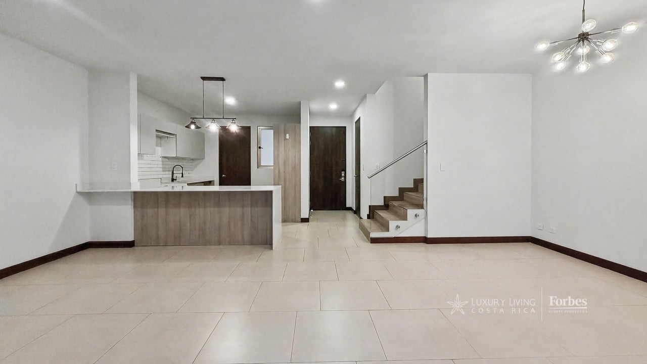 21480 - House, 3 bedrooms, office, terrace, pool, gated community, Escazú