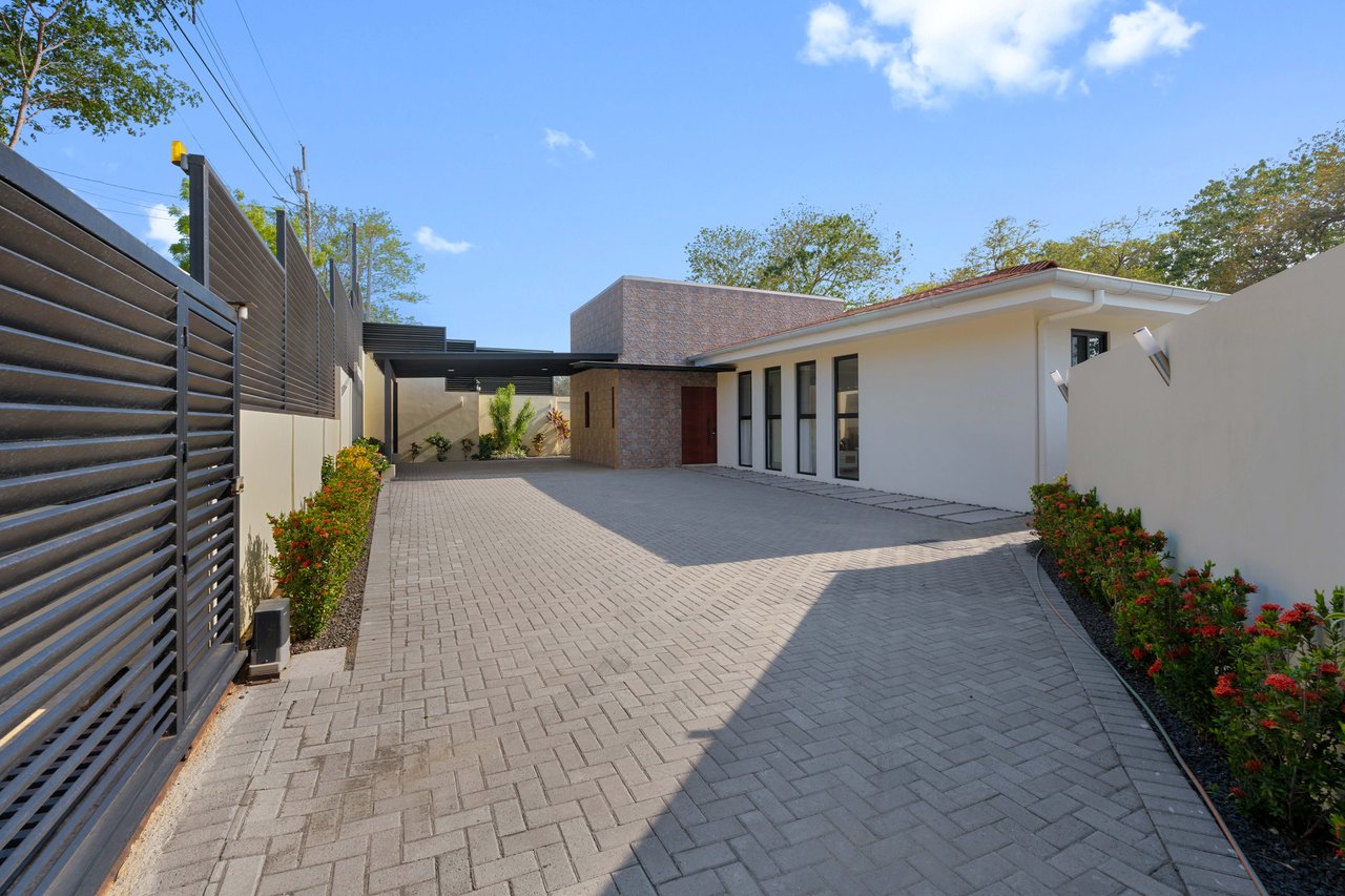 Casa Allison | Charming 3-Bedroom Home in Playa Brasilito