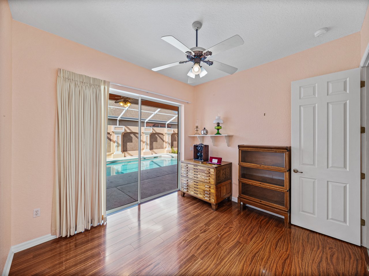 12333 WOODLANDS CIR