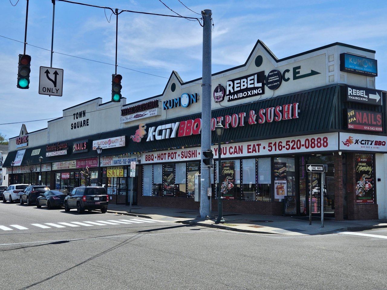 3056-3068 Hempstead Tpke