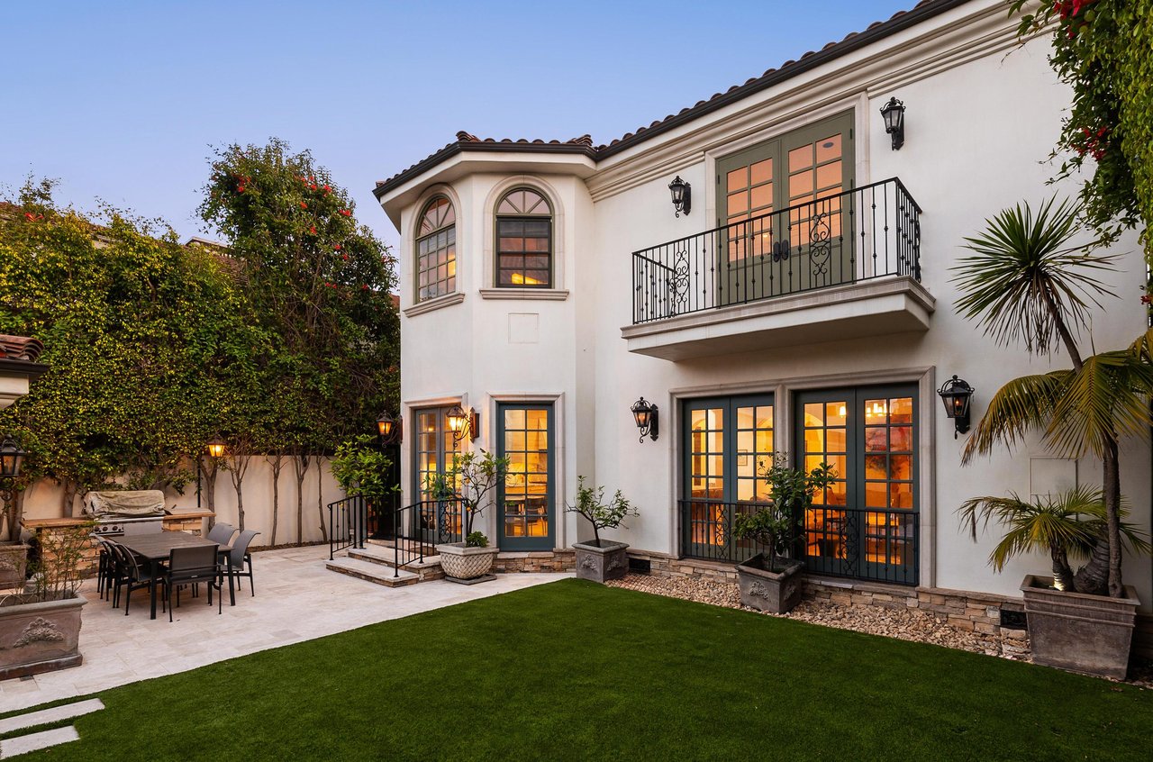 327 22nd St, Santa Monica