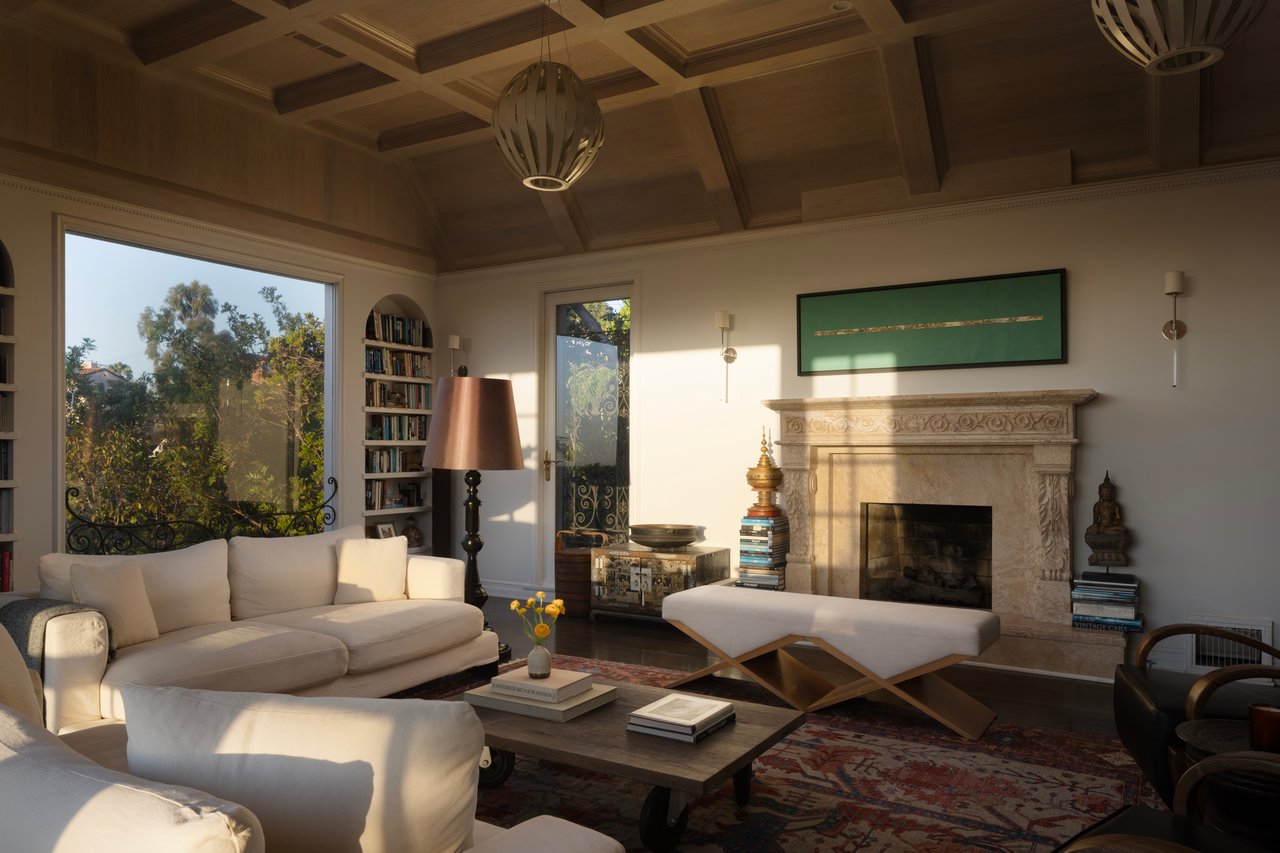 2558 Glendower Ave, Los Feliz