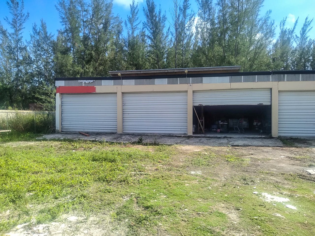 Gladstone Road Warehouse