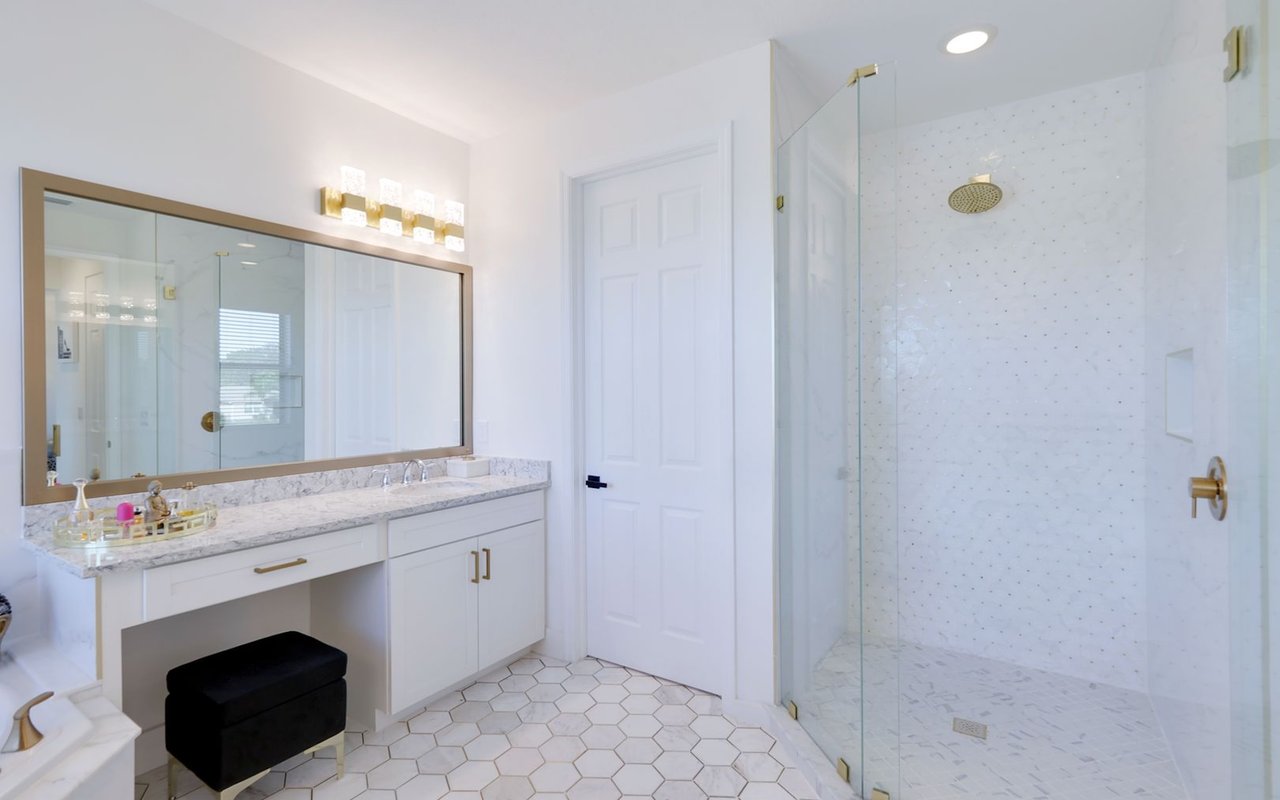 11604 Meadowrun Cir.
