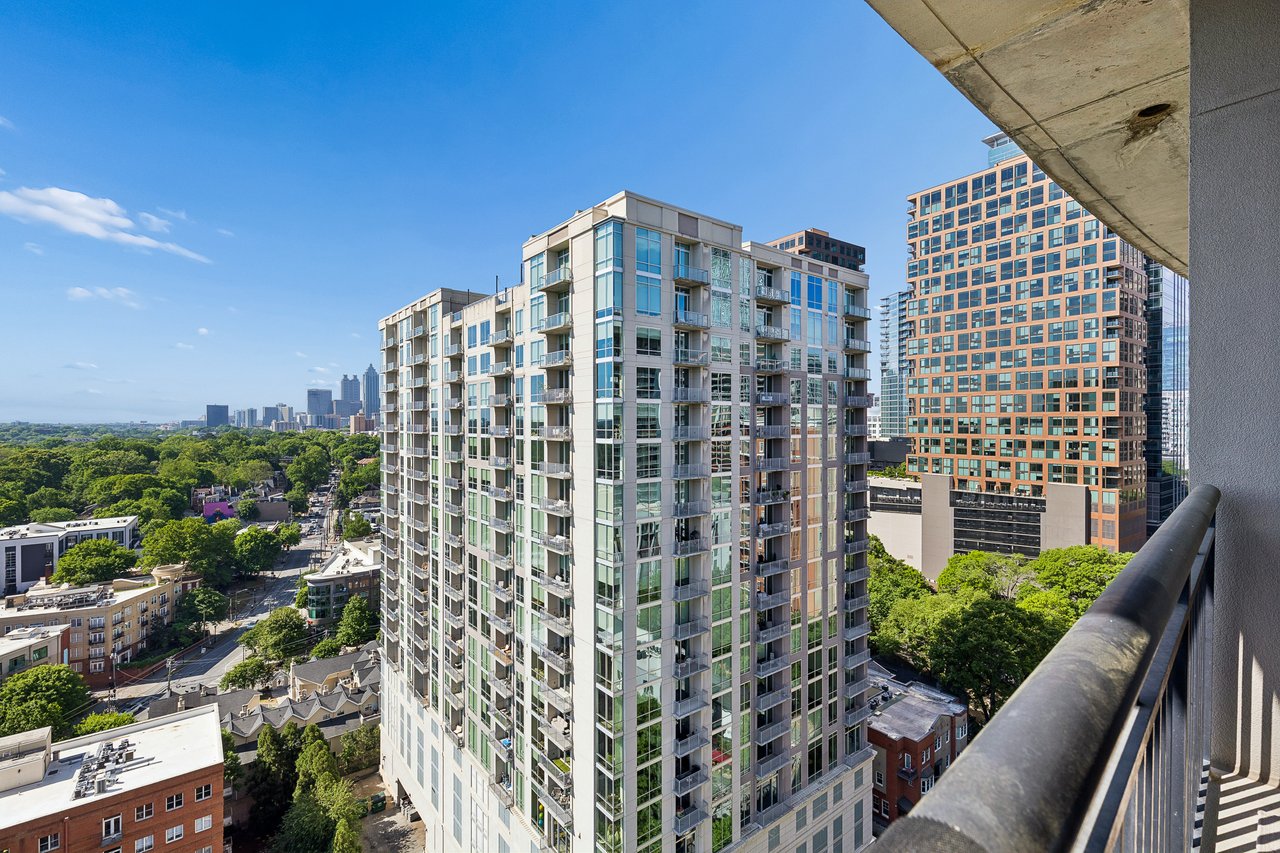 222 12th Street NE Unit 2105