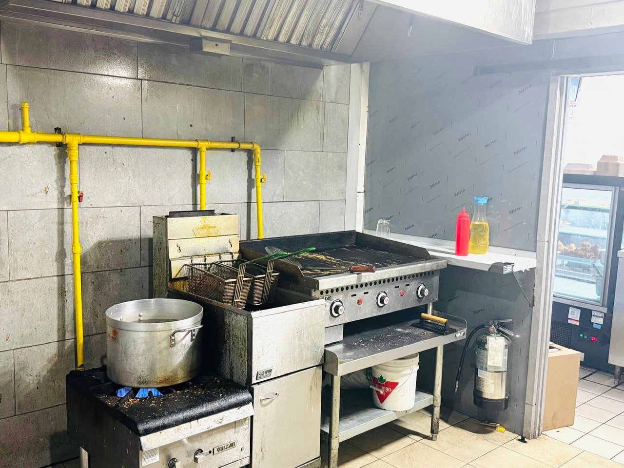 433 Simcoe Street Unit: 3