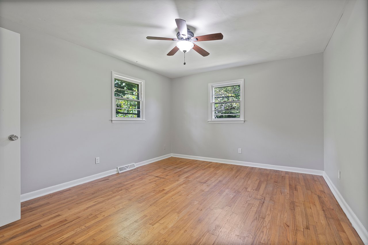 4 Bedrooms!! MADISON CITY SCHOOLS!!!