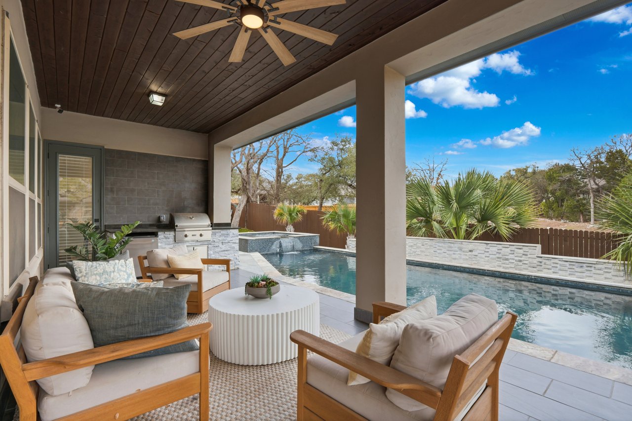 The Watch Hill Oasis