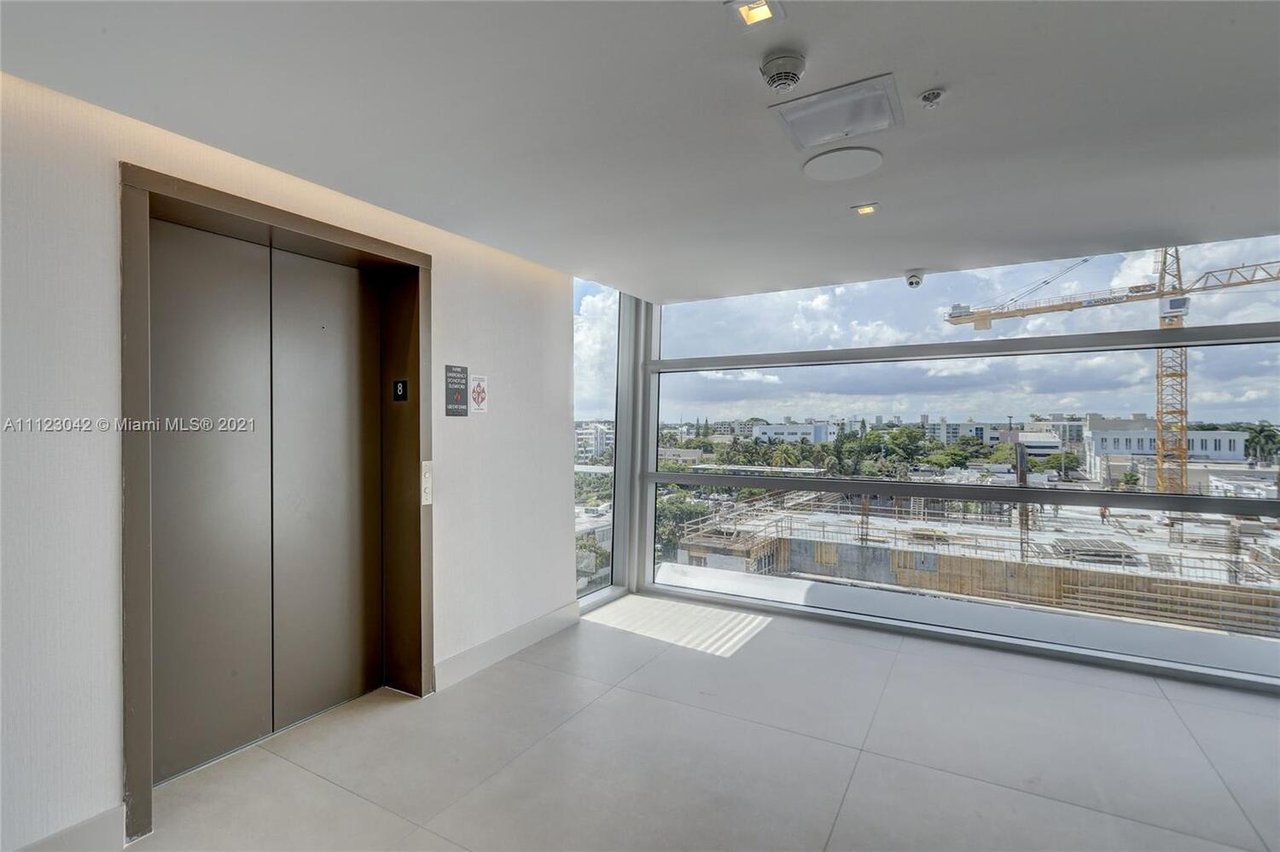 9521 E Bay Harbor Dr, #LP801