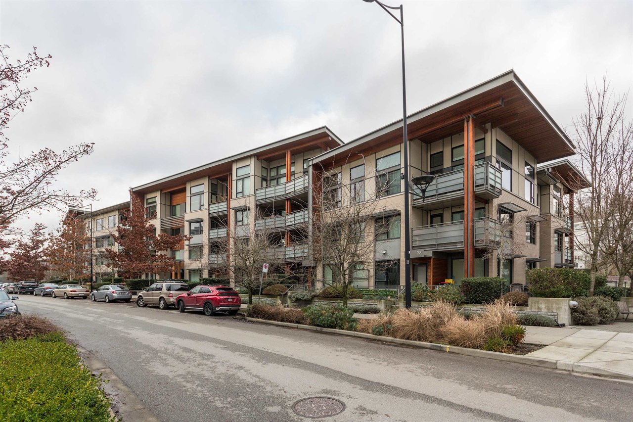 312-3163 Riverwalk Ave