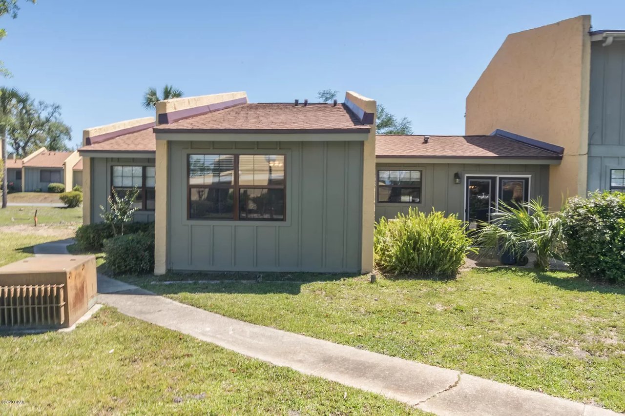 1025 W 19th Street Unit 15D