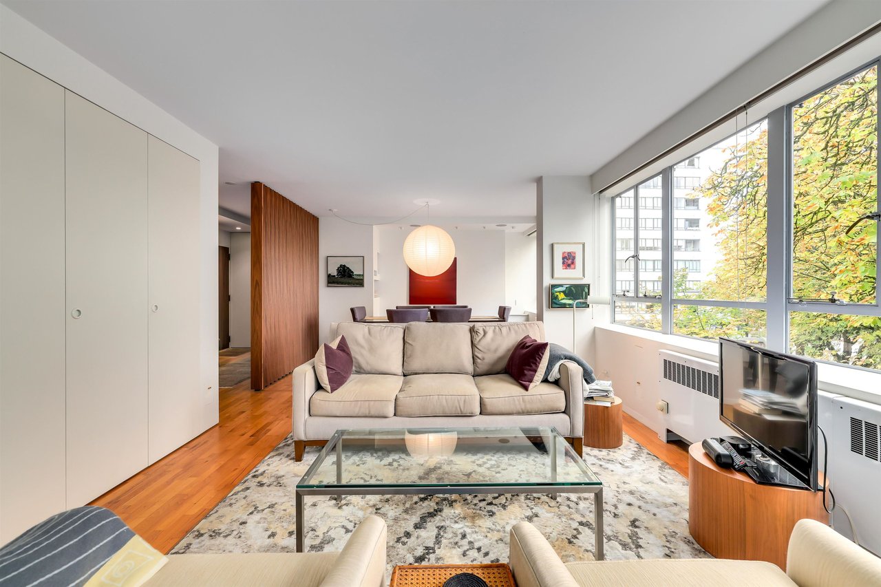 218-1445 Marpole Ave