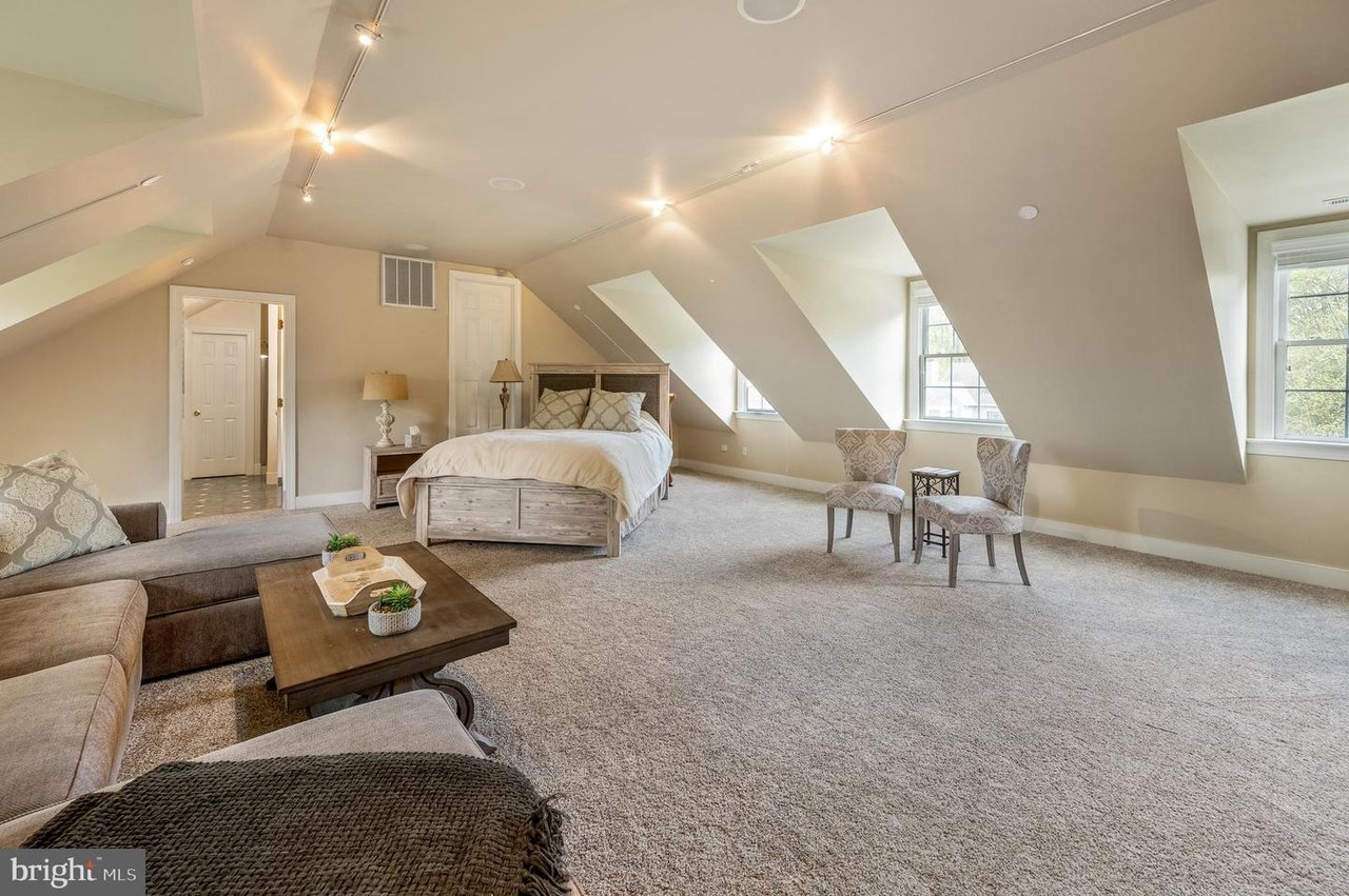 1133 Kolbe Ln