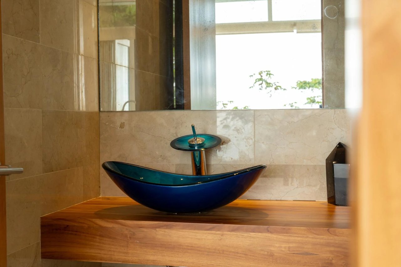 Solar Powered Luxury Home, Dominical, Puntarenas