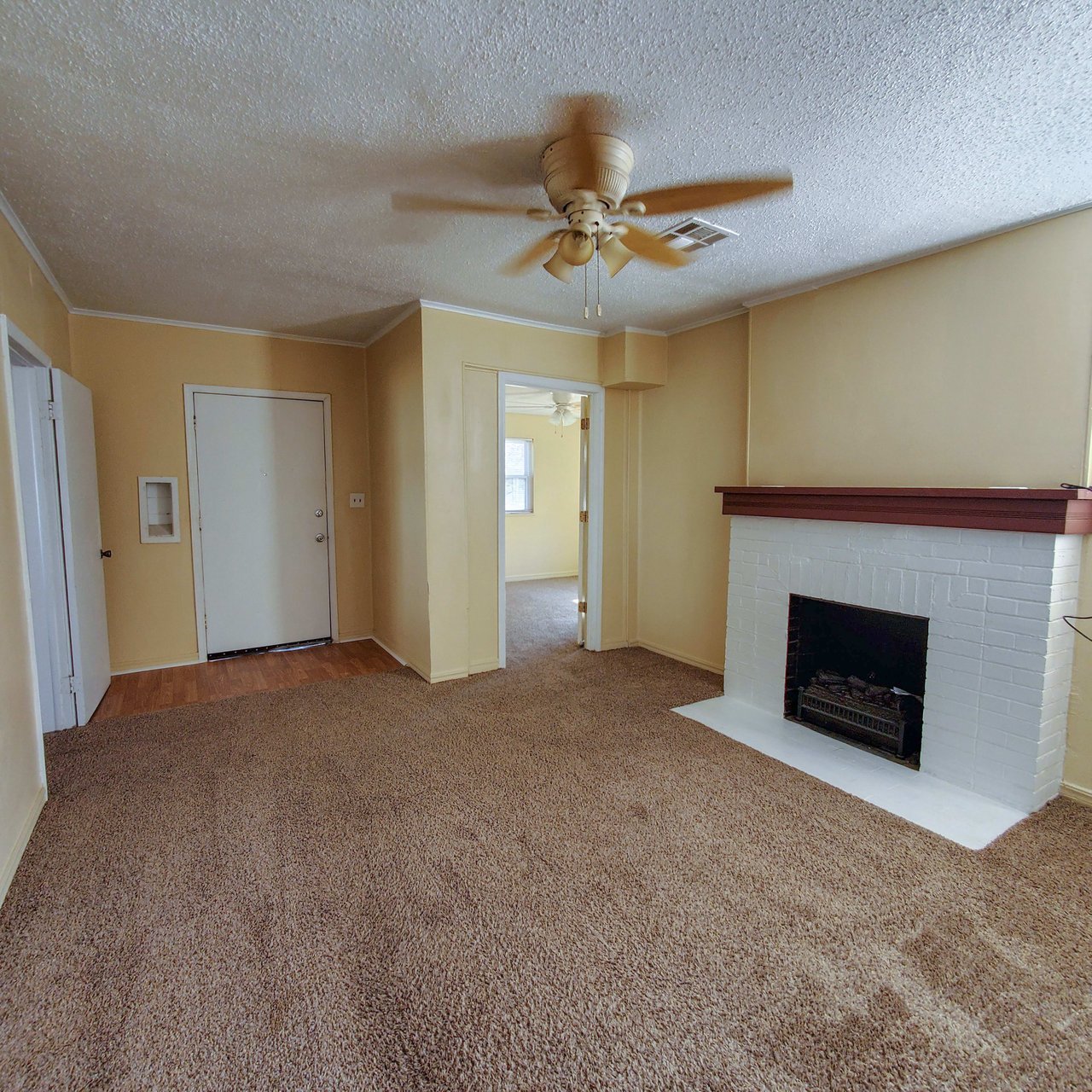 718 North Beard Ave