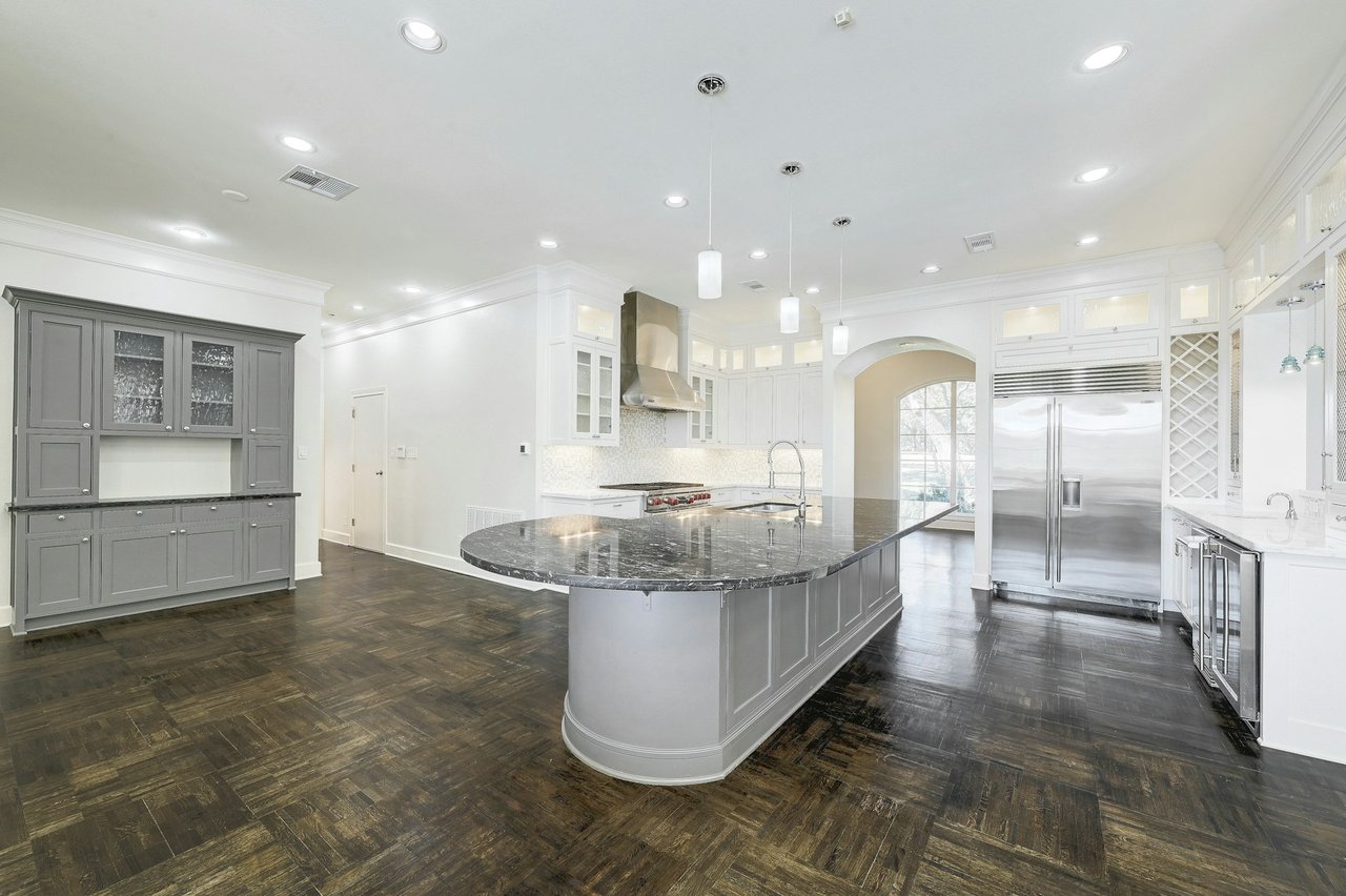 Coming Soon in Barton Creek!