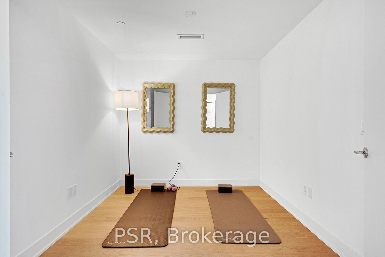 THE RESIDENCES ON KEEWATIN AVE