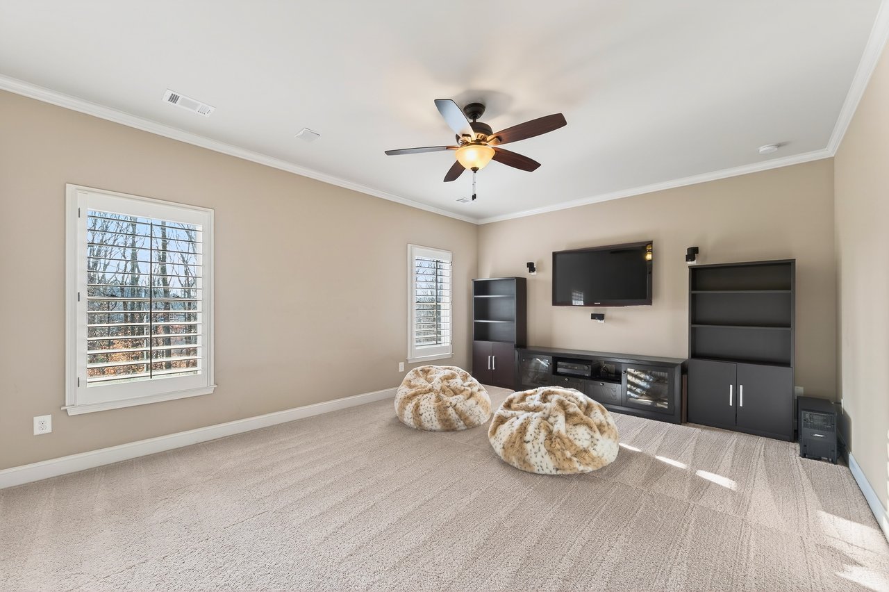 16750 Quayside Drive