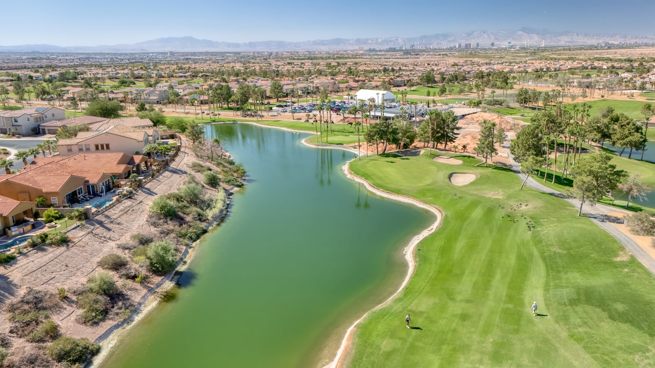 Live the Dream in a Guard-Gated Golf Community - 1129 Via Della Costrella, Henderson, NV 89011