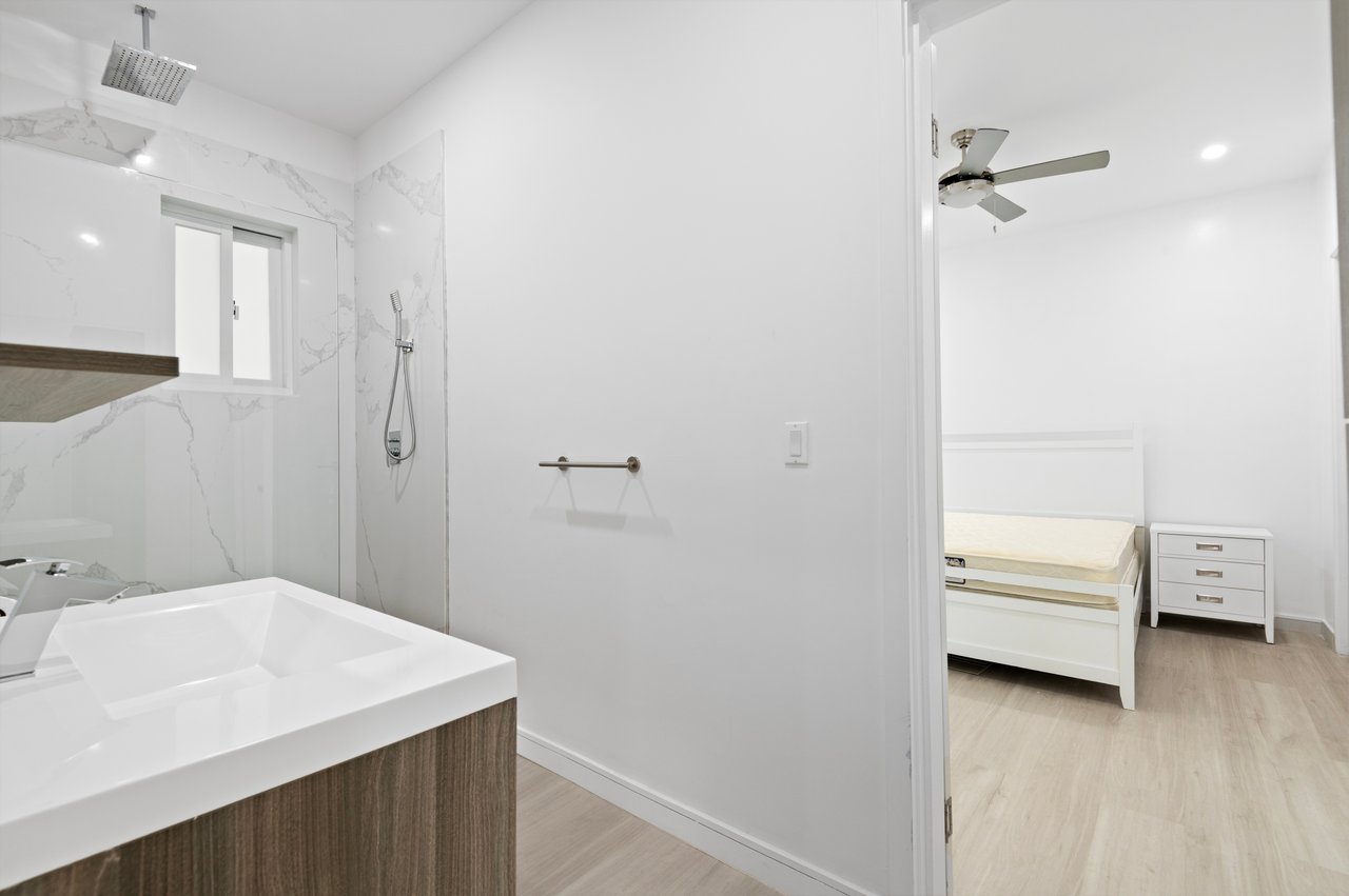 Unit 19, Miramar Coastal Residence