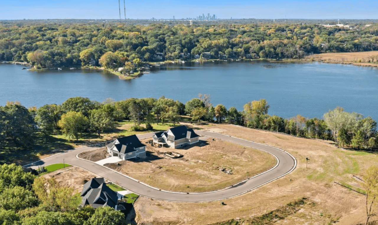 Harbor Shores Shoreview on Snail Lake: Lake Development With Structure