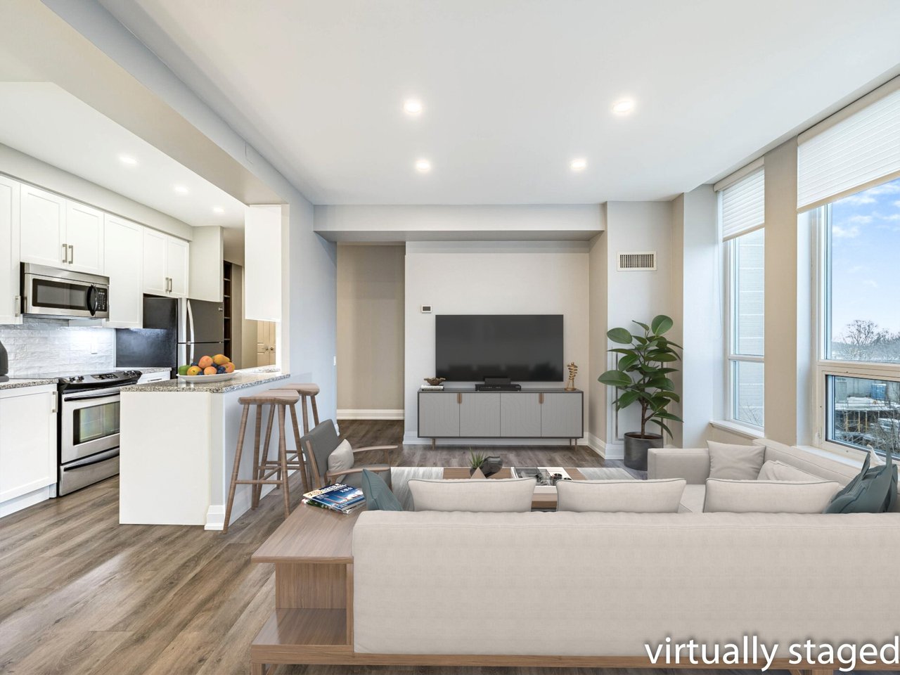 83 Redpath Avenue 407, Toronto C10, ON