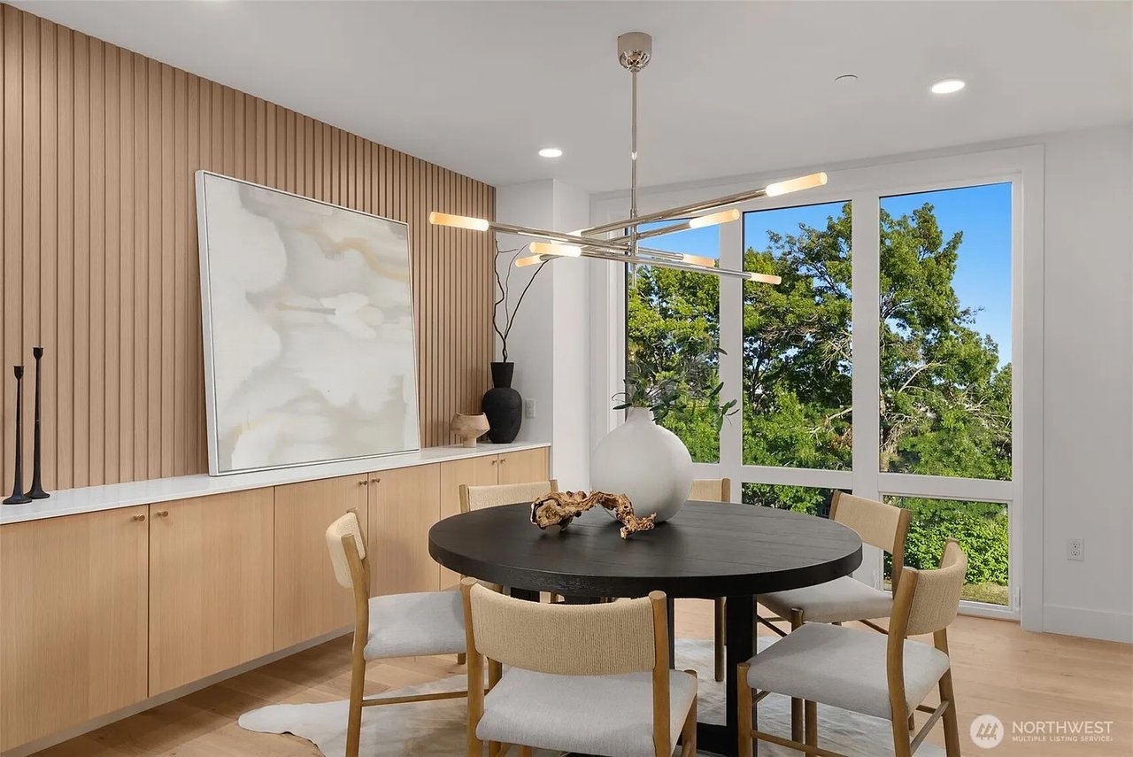 238 4th Avenue #101