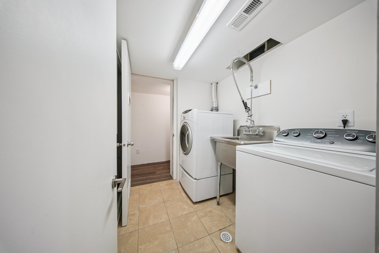 Executive Rental