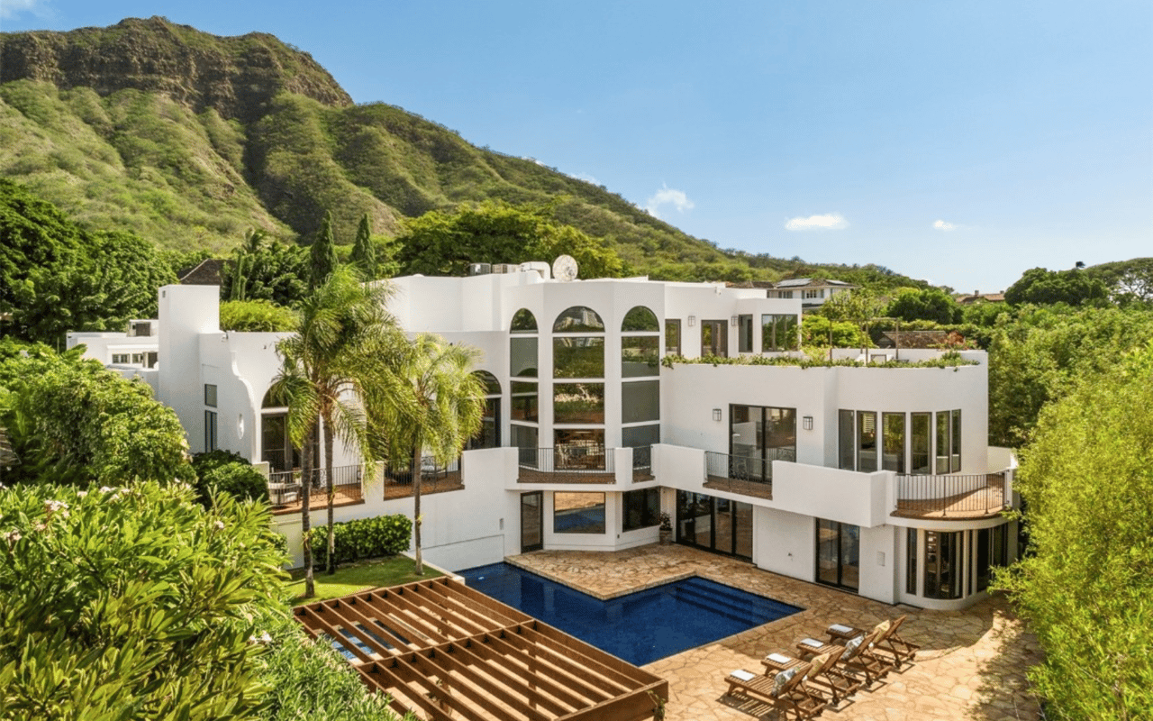 Architectural Landmarks Near Kailua, Hawaii