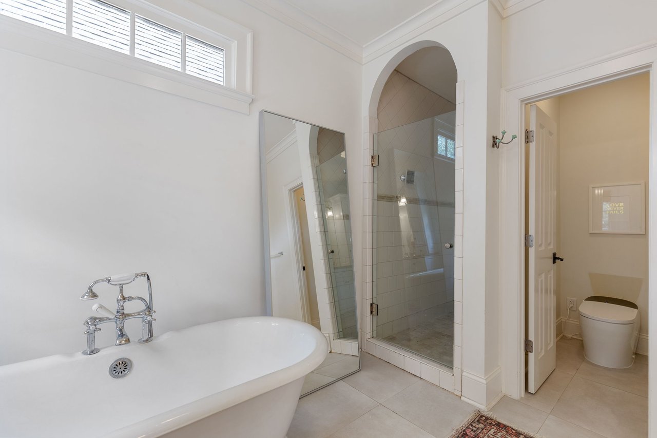 764 Burke Rd