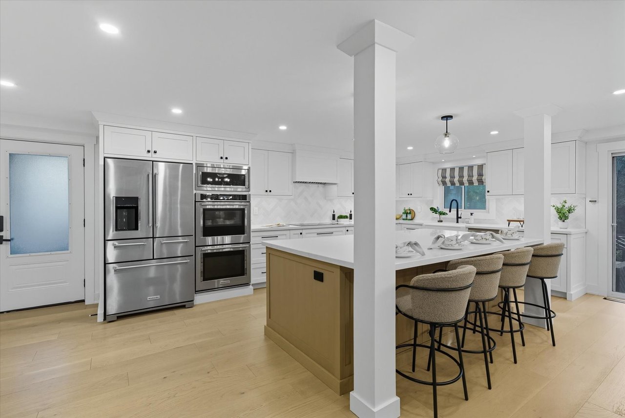 11 Avondale Cres 