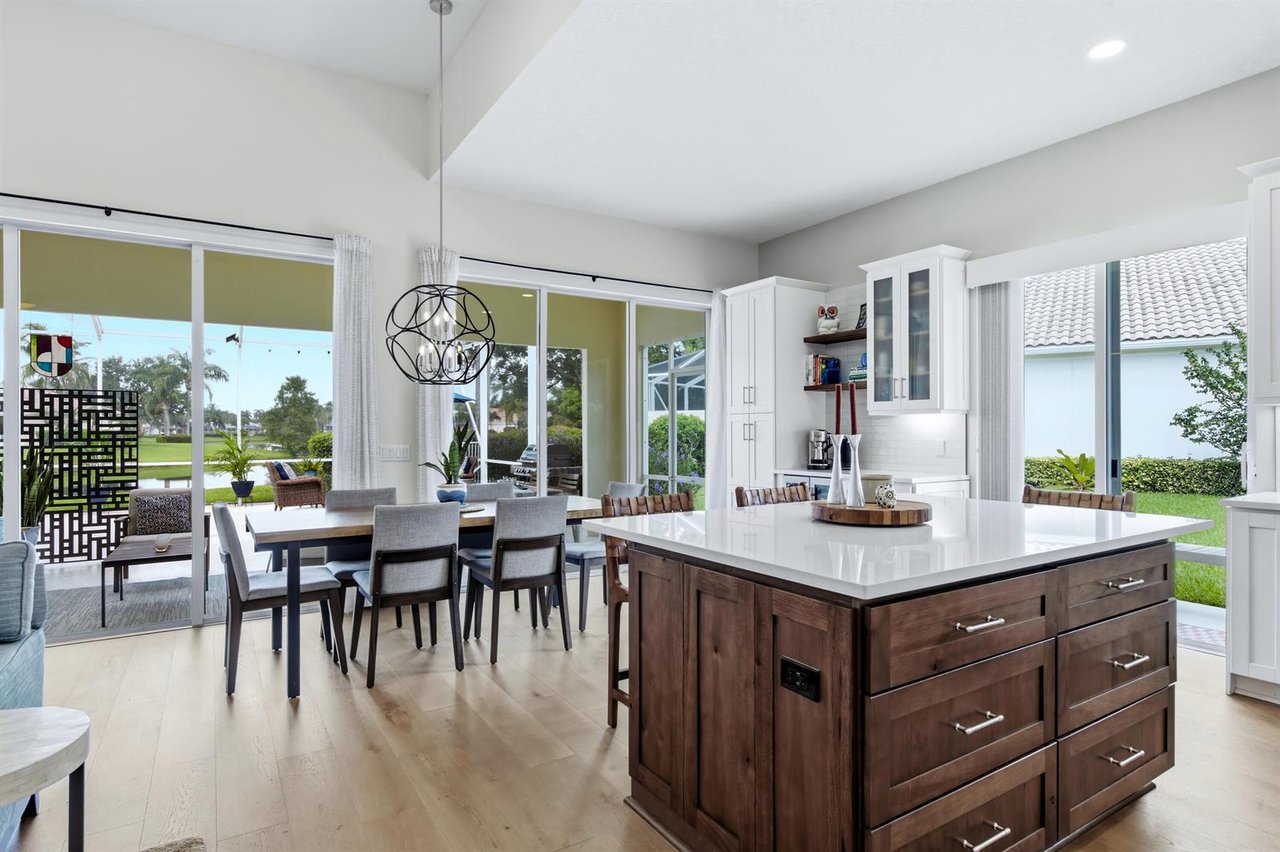 1321 Saint Lawrence Dr