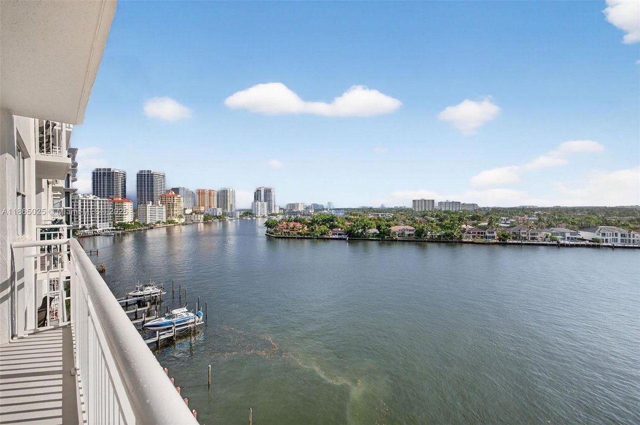 511 Bayshore Dr #1005