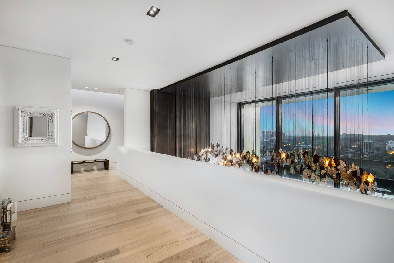 1305 Collingwood Pl