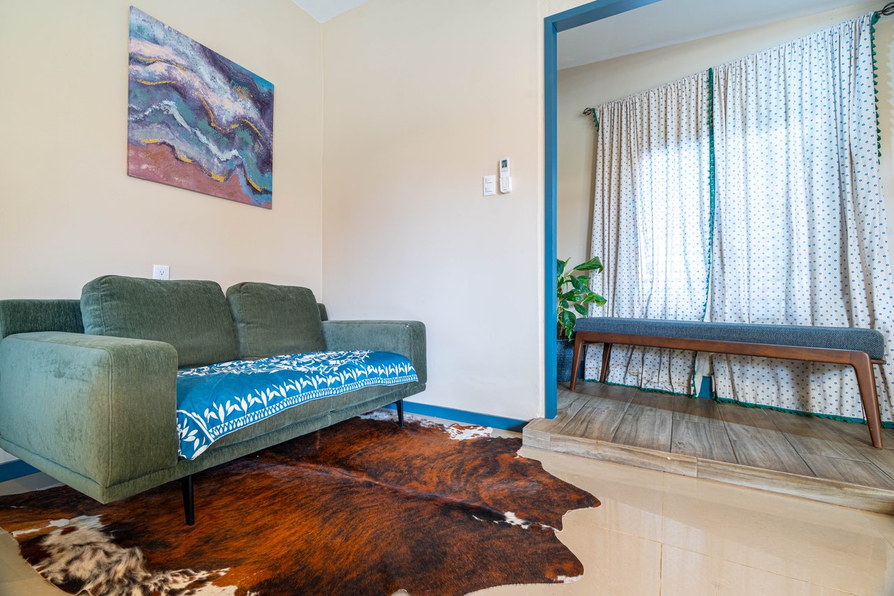 3 Bed Main Home with Two Rental Villas, Walk to Beach in Uvita! Fantastic Location!