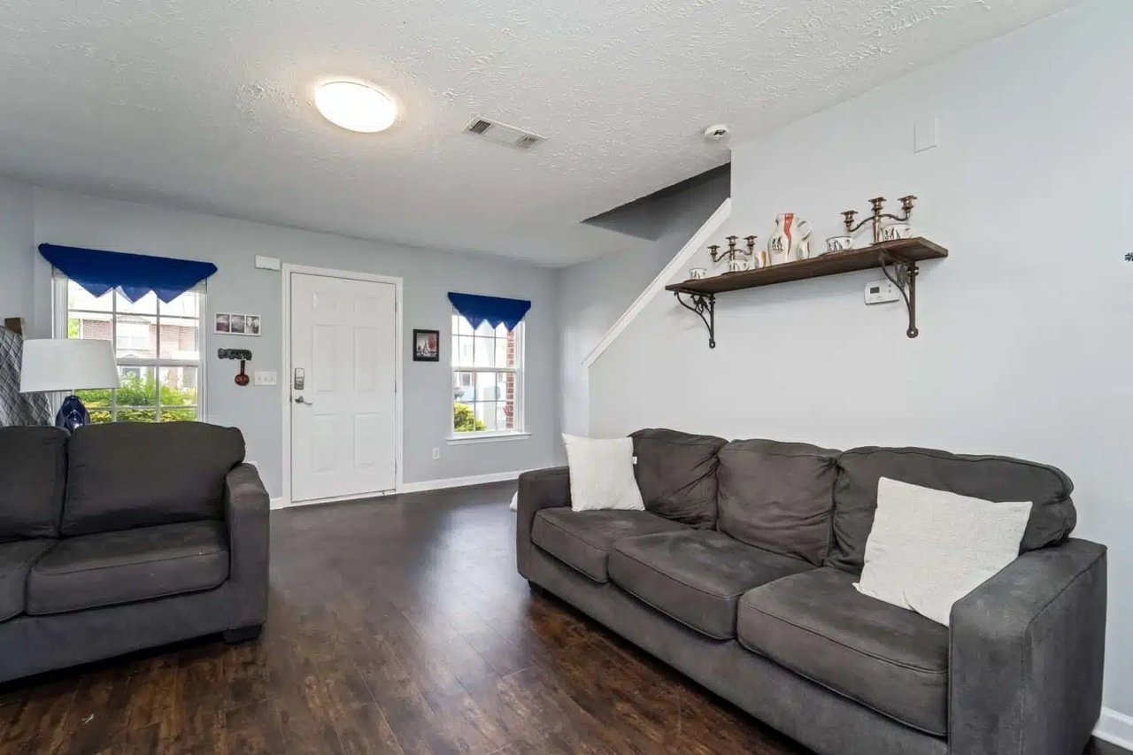 Sold! Gorgeous Renovated Smyrna Townhome