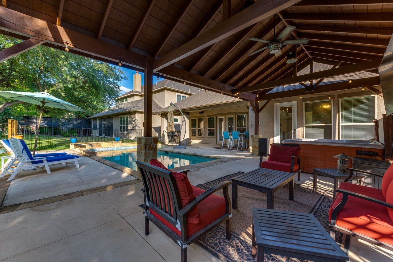 2319 Dunmore Hill